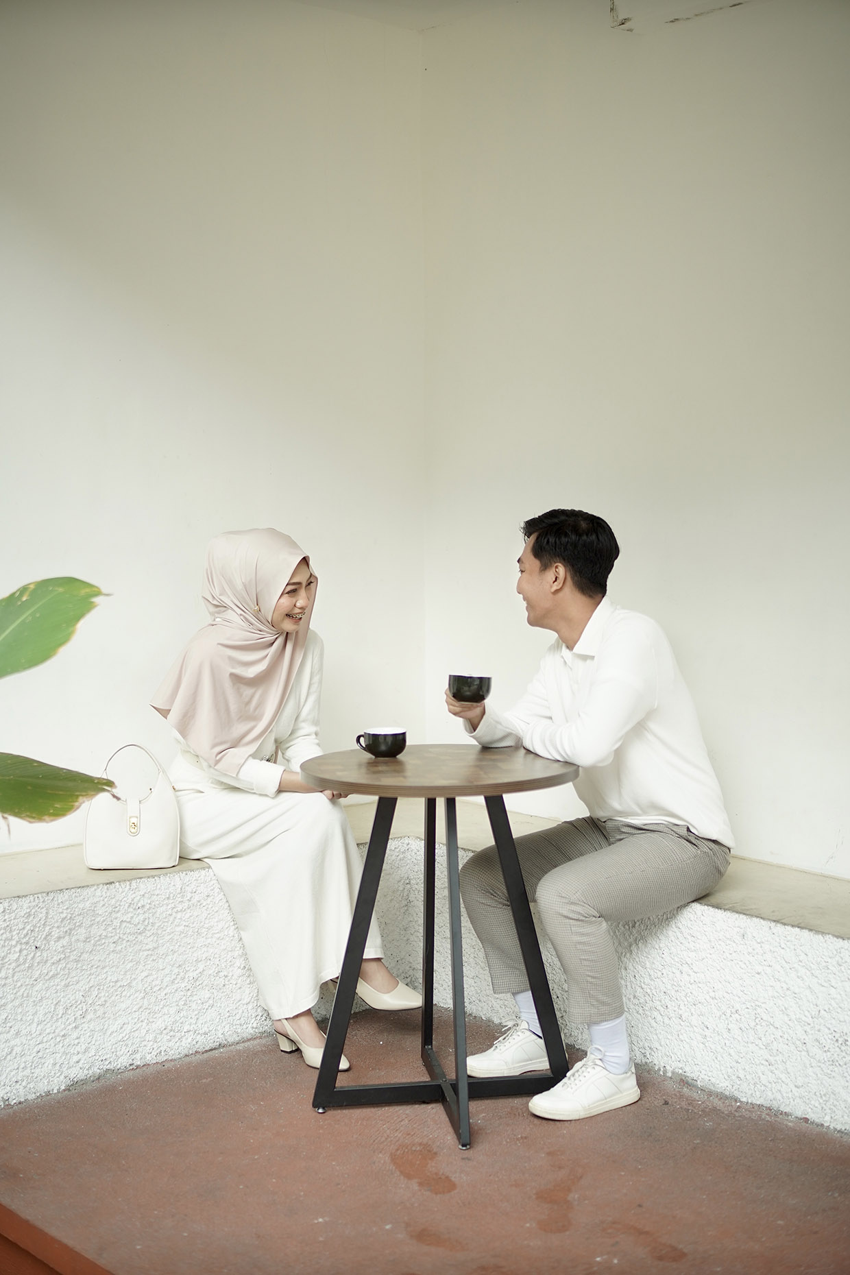 {"ARInfo":{"IsUseAR":false},"Version":"1.0.0","MakeupInfo":{"IsUseMakeup":false},"FaceliftInfo":{"IsChangeEyeLift":false,"IsChangeFacelift":false,"IsChangePostureLift":false,"IsChangeNose":false,"IsChangeFaceChin":false,"IsChangeMouth":false,"IsChangeThinFace":false},"BeautyInfo":{"SwitchMedicatedAcne":false,"IsAIBeauty":false,"IsBrightEyes":false,"IsSharpen":false,"IsOldBeauty":false,"IsReduceBlackEyes":false},"HandlerInfo":{"AppName":2},"FilterInfo":{"IsUseFilter":false}}